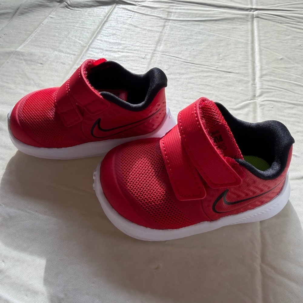 NIKE STAR RUNNER (TDV) Infant/Toddler Shoe Red New - Picture 3 of 8